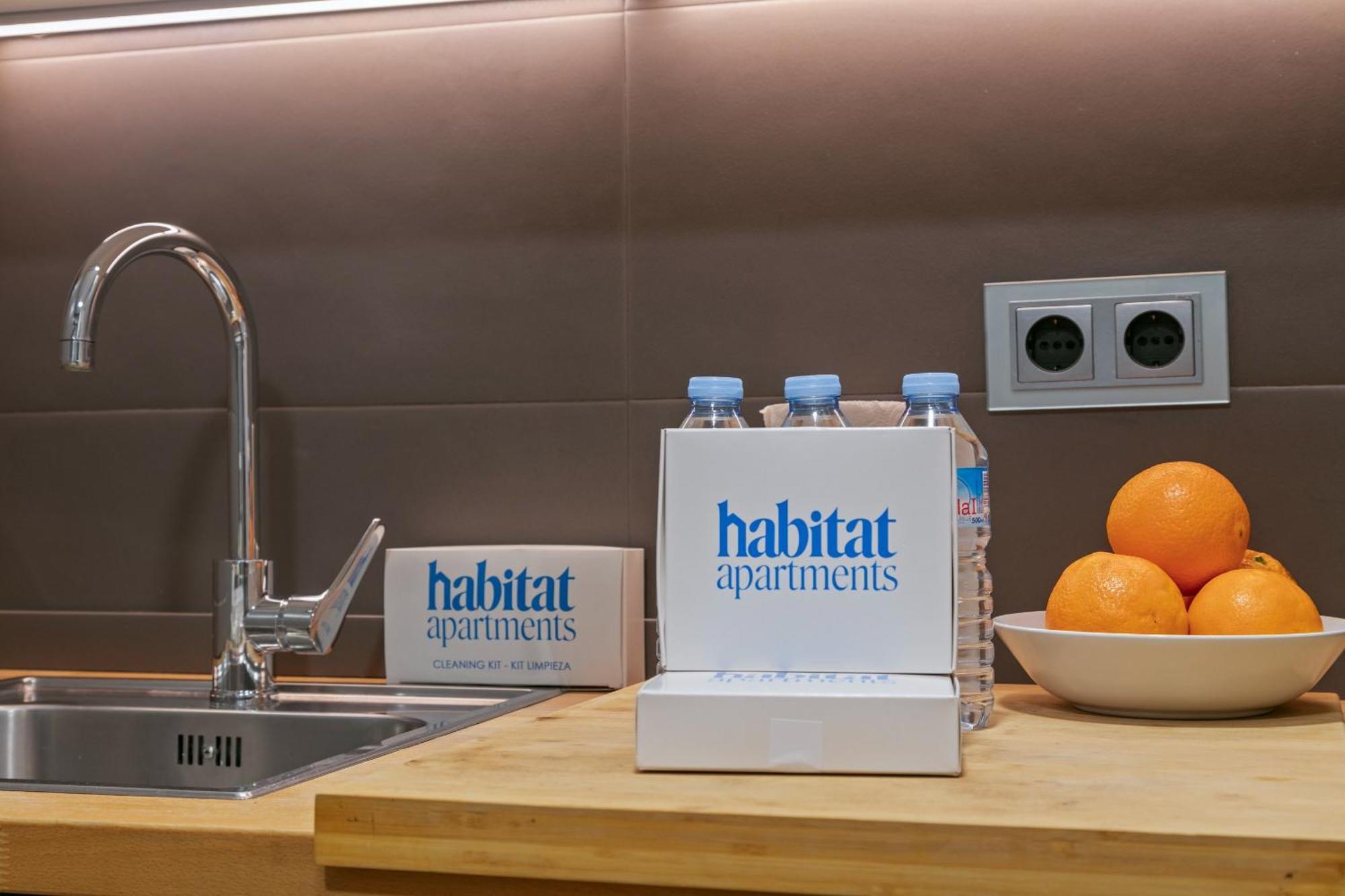ברצלונה Habitat Apartments Adn מראה חיצוני תמונה